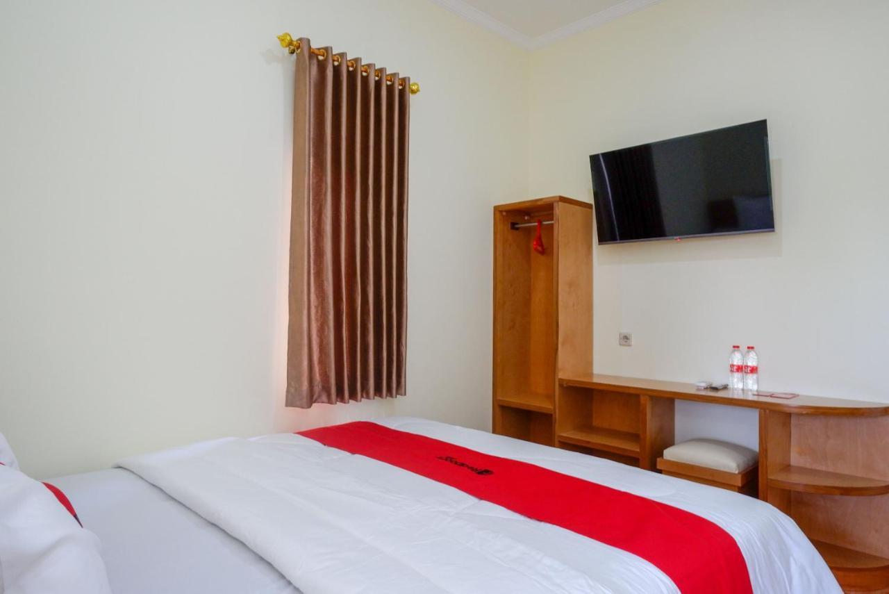 Reddoorz Near Rita Supermall Purwokerto 2 Exterior foto