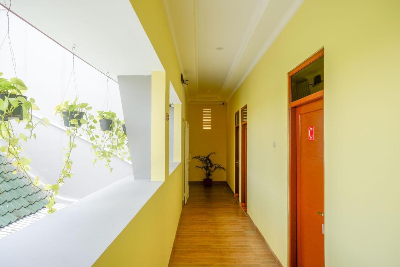Reddoorz Near Rita Supermall Purwokerto 2 Exterior foto
