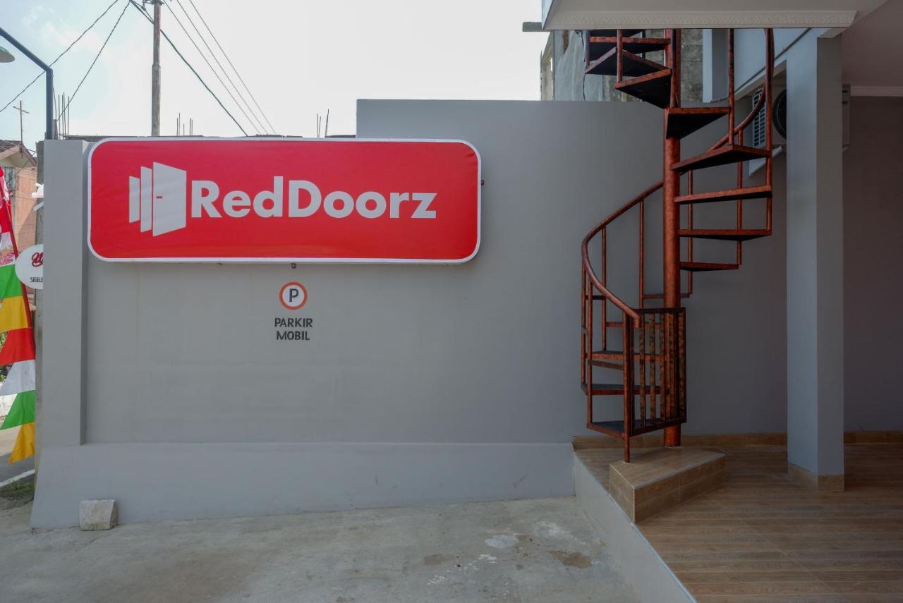 Reddoorz Near Rita Supermall Purwokerto 2 Exterior foto