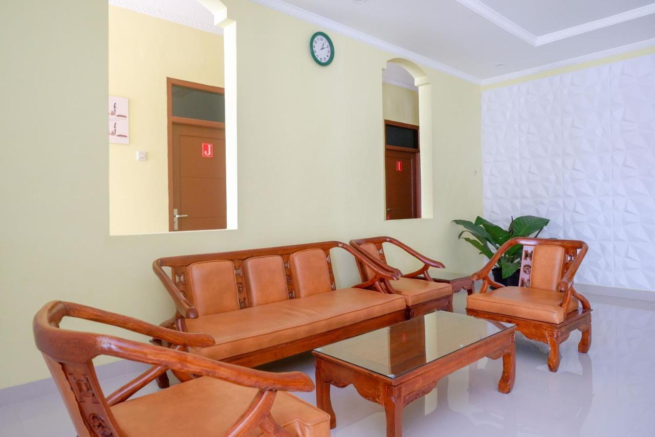 Reddoorz Near Rita Supermall Purwokerto 2 Exterior foto
